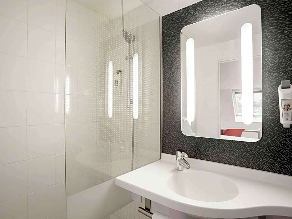 ibis Maine Montparnasse