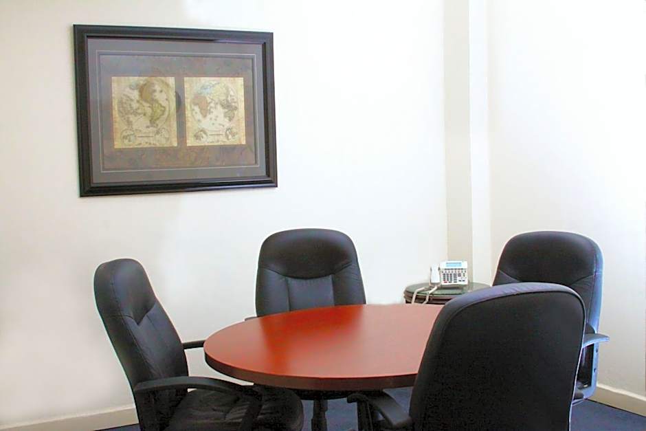 Krystal Urban Ciudad Juarez by US Consulate