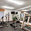 Days Inn and Suites by Wyndham Kansas City South