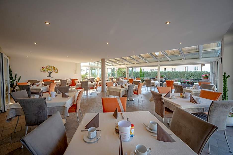 Garni Hotel Peterlinhof
