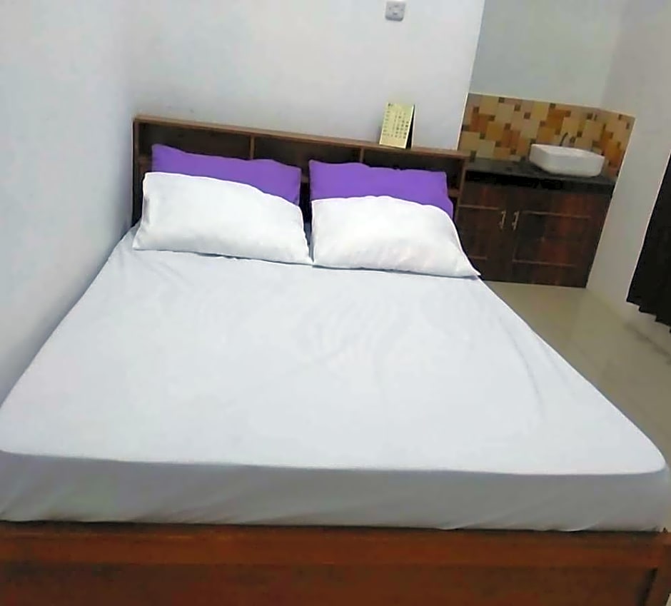 Guesthouse Berlian Batang Syariah near Kampung Kalisalak Park