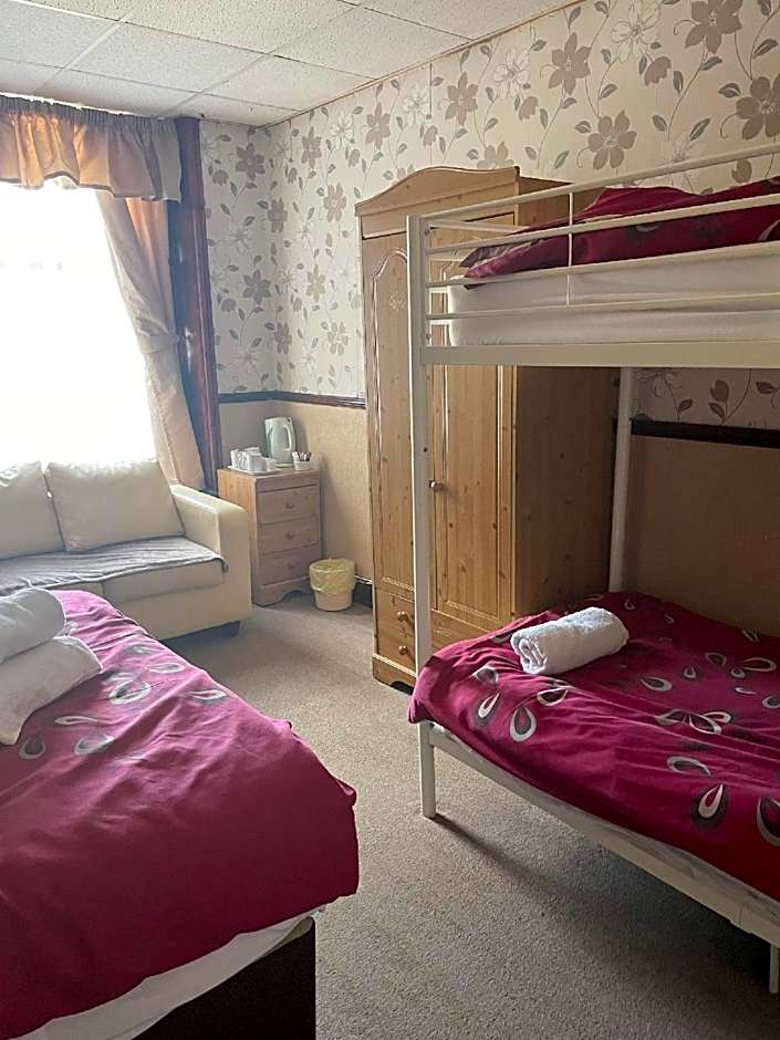 Roselea Hotel - St Chads