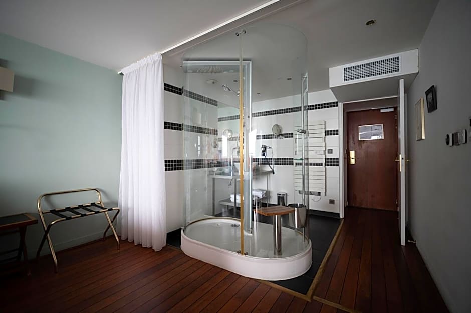 LOGIS HOTEL - La Petite Rade
