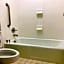 OYO Hotel Dundee By Crystal Lake