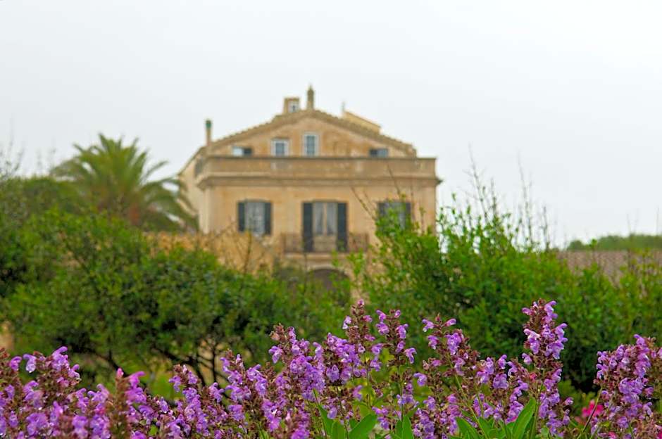 Alcaufar Vell Hotel Rural & Restaurant