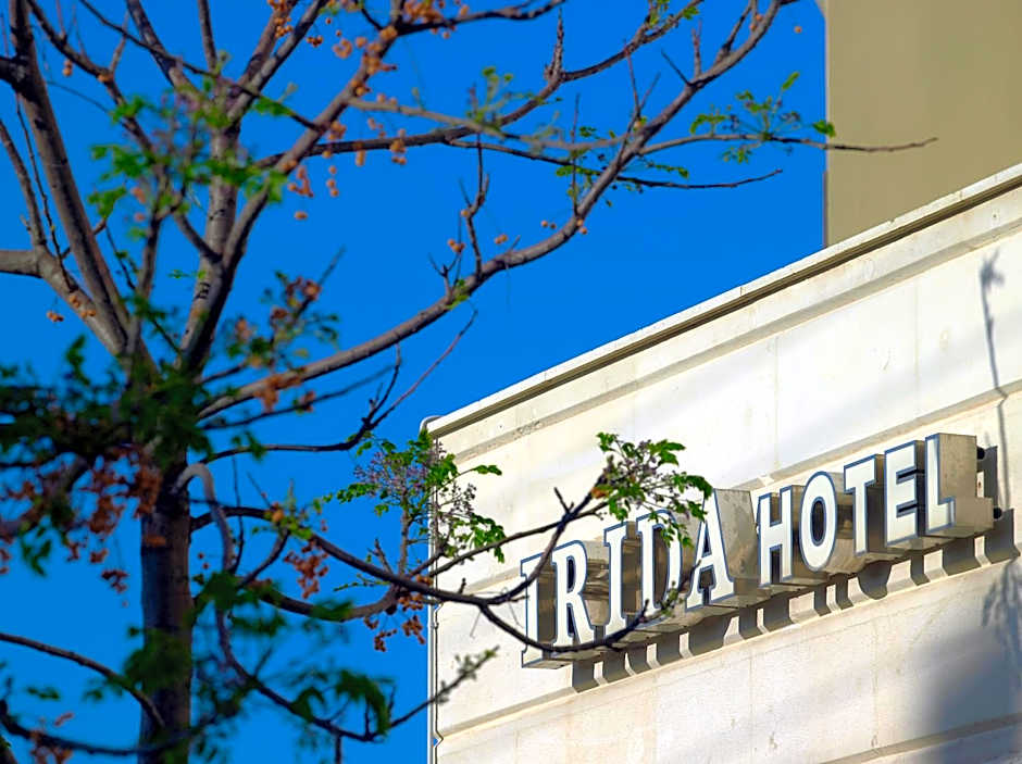 Irida Hotel