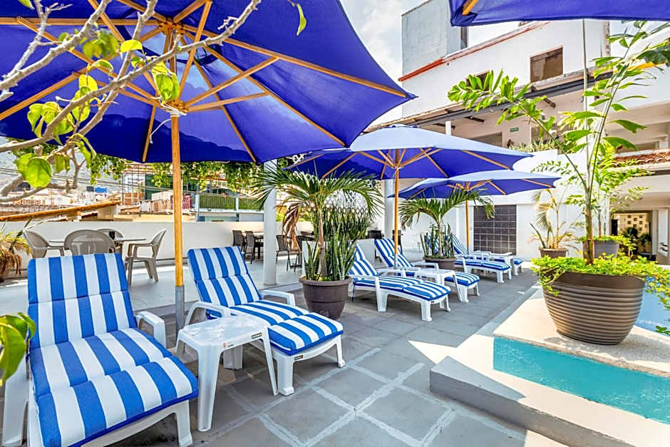 Hotel Pueblito Vallarta