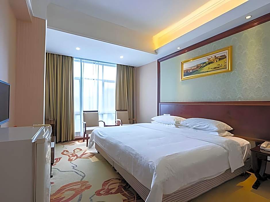 Vienna Hotel Guangzhou Shaheding Metro Station