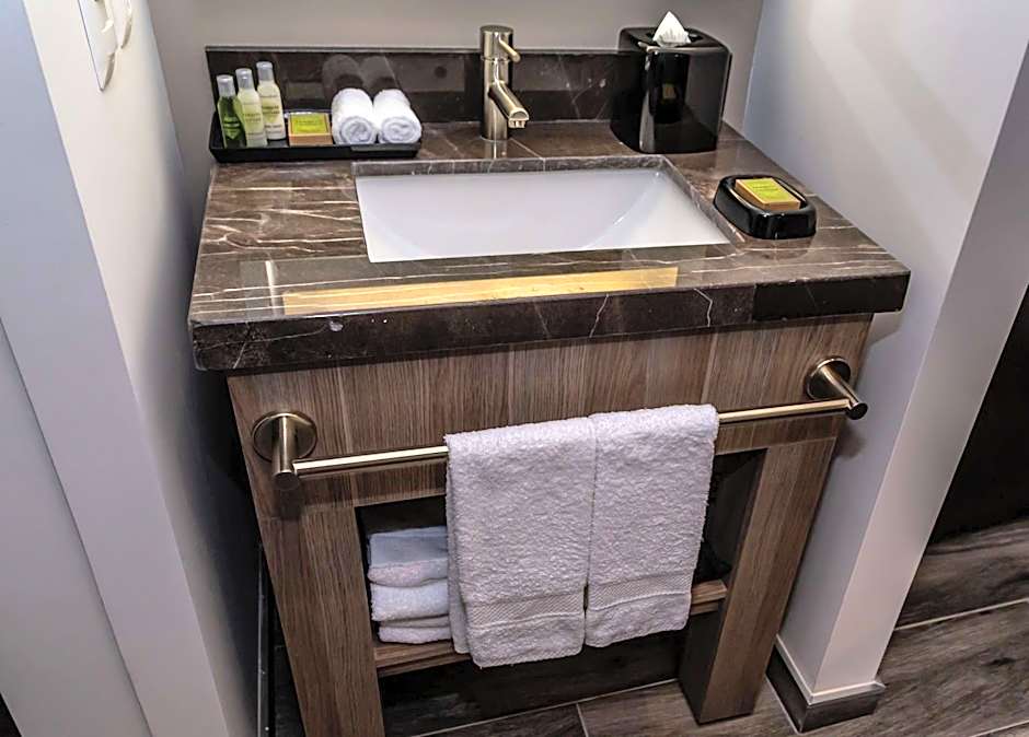 Hampton Inn & Suites By Hilton Puebla