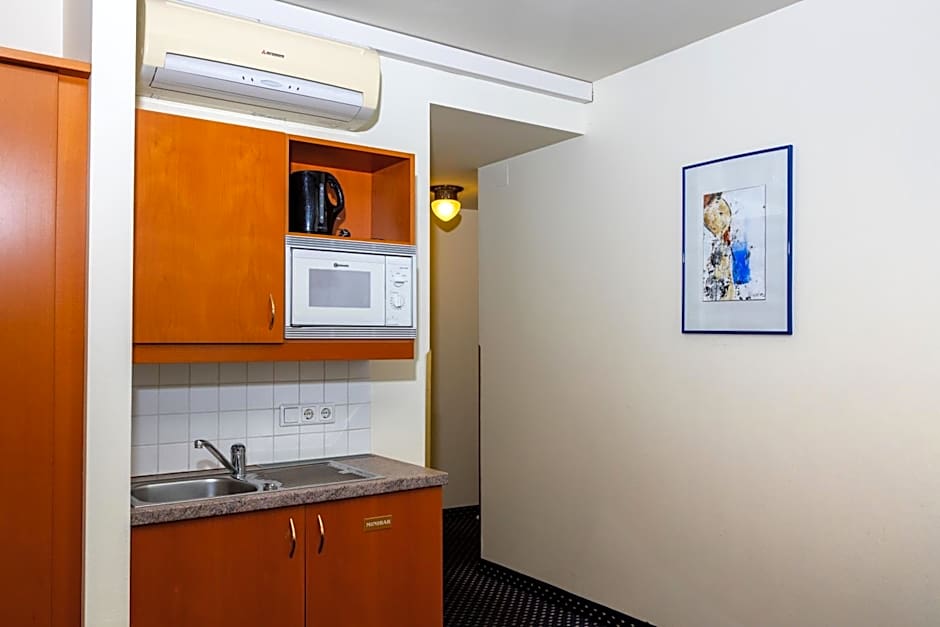 Suite Hotel 900m zur Oper