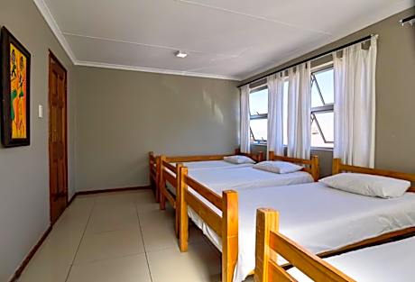 Bed in 6-Bed Dormitory Room