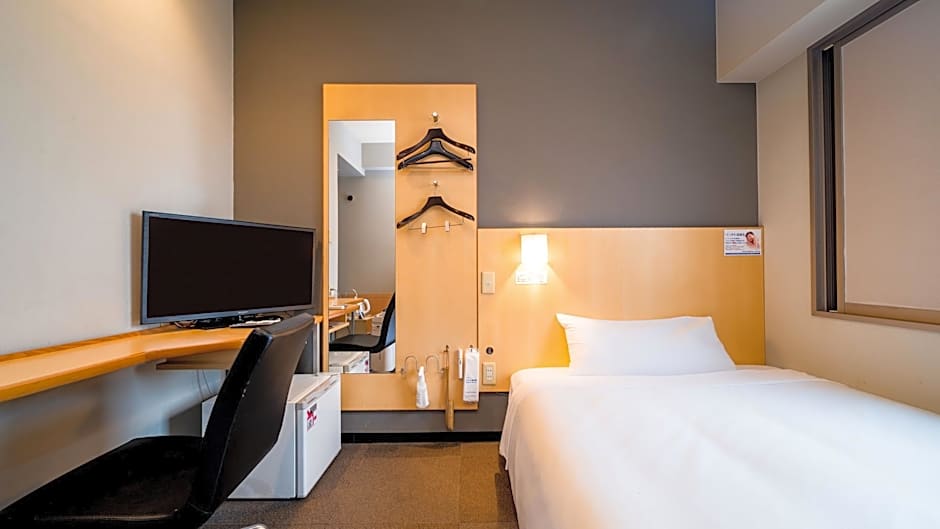 Super Hotel Nara Shin Omiya Eki Mae