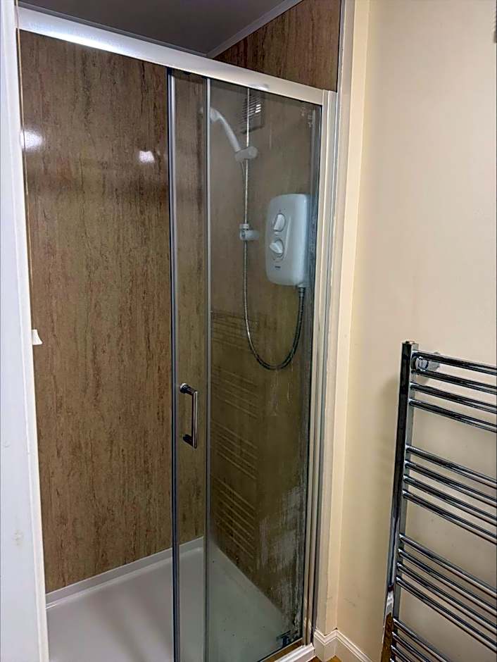 The Hillside Hotel & Restaurant