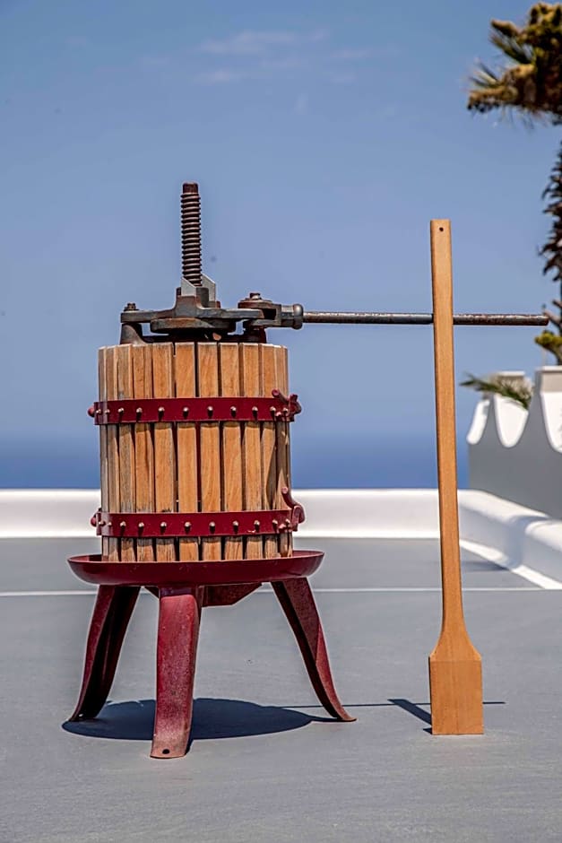 Evgenia Villas & Suites by Calm Collection