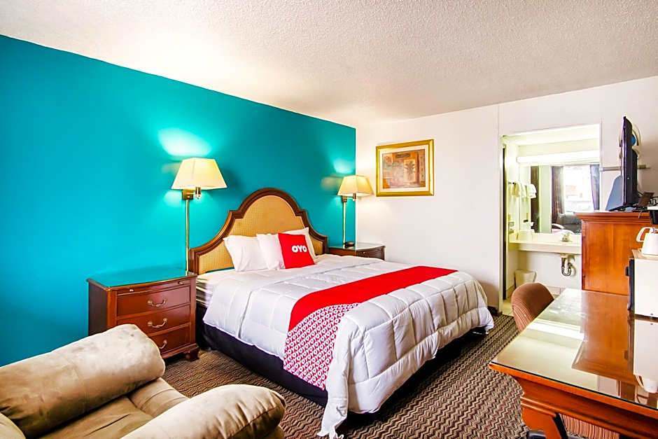 OYO Hotel Hutchinson KS West 4th Ave