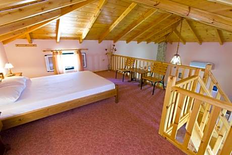 2 Bedroom Maisonette