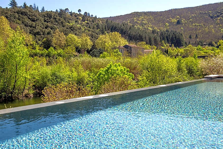 Ecole Olargues - Chambres & restaurant - Teritoria