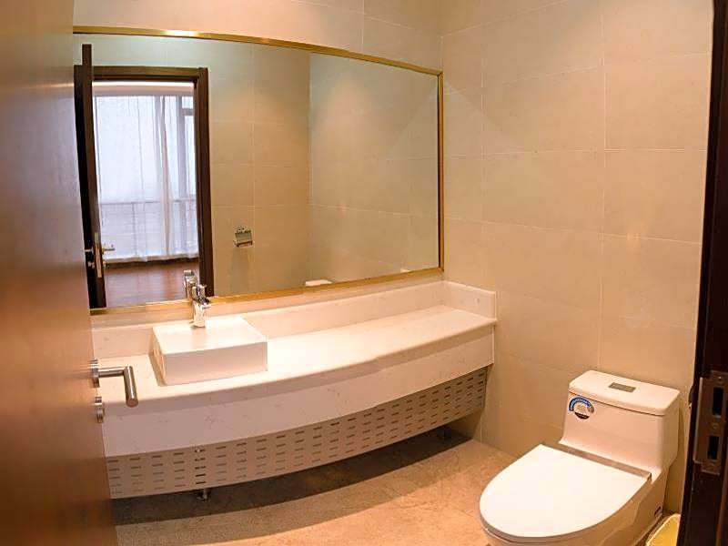 GreenTree Eastern Rizhao High Speed Railway Station Hotel