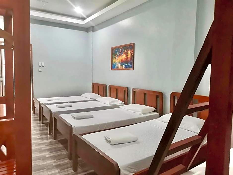 RedDoorz at Gracias Calzada Inn Camiguin