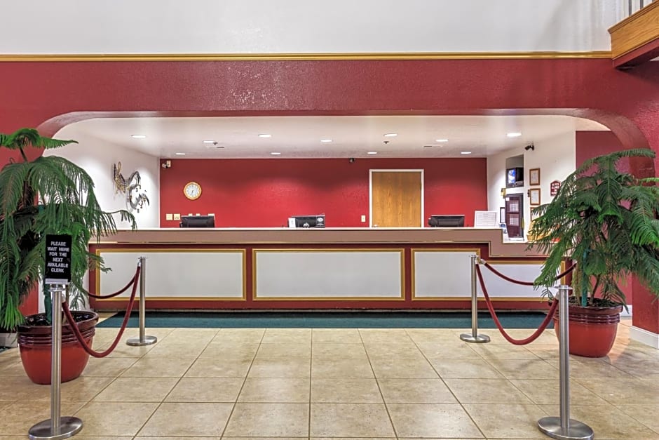 Branson Towers Hotel