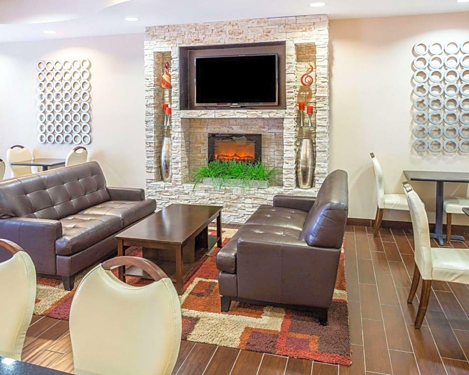 Comfort Suites Mandeville - Covington