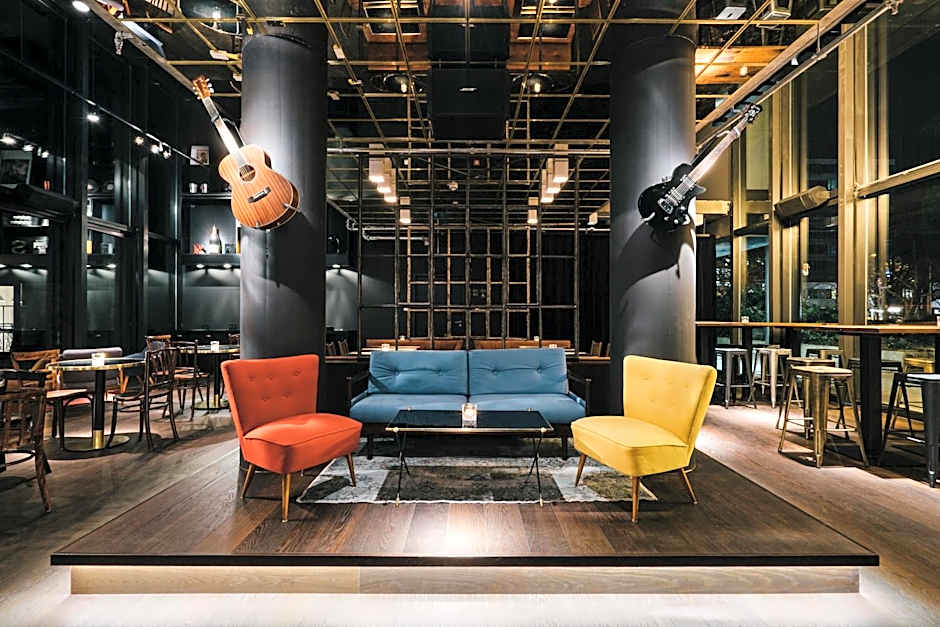 Ruby Lilly Hotel Munich