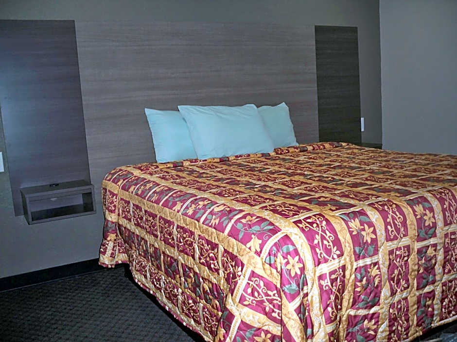 Scottish Inn and Suites Beaumont