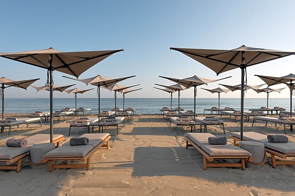 Ikones Seafront Luxury Suites