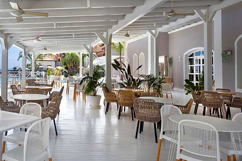 The Level at Melia Villaitana
