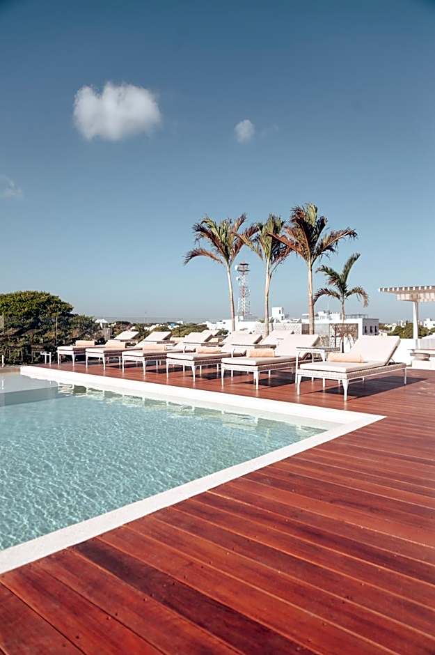 Antera Hotel & Residences