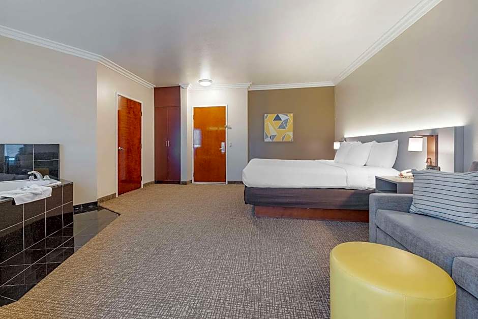 Comfort Suites Oceanside Camp Pendleton Area