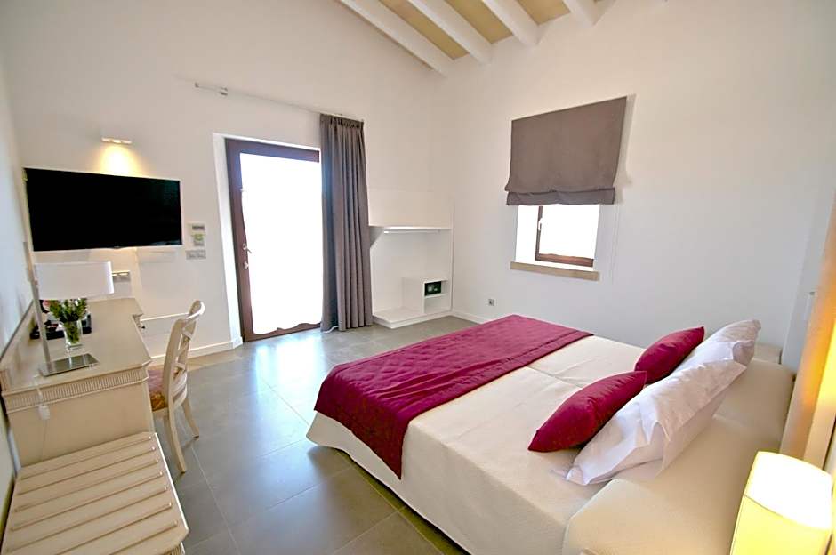 Bennoc Petit Hotel