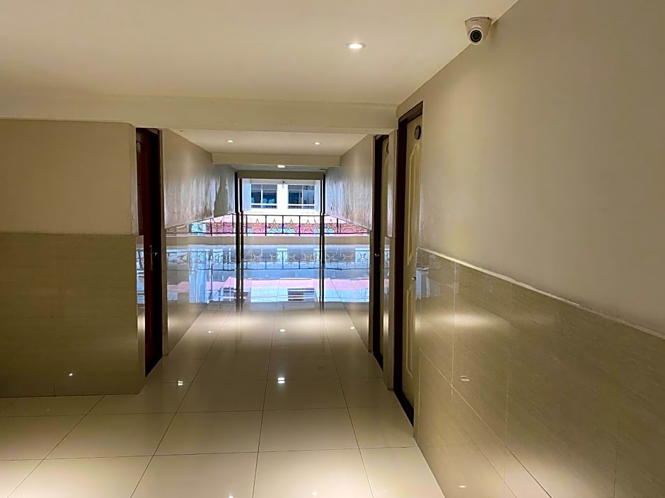 Penginapan Star Ambon Mitra RedDoorz