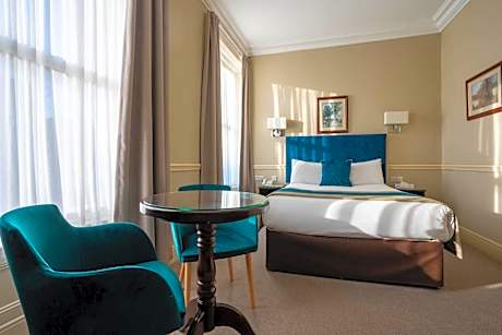 Quin Room (Max Adult occupancy 3 People)
