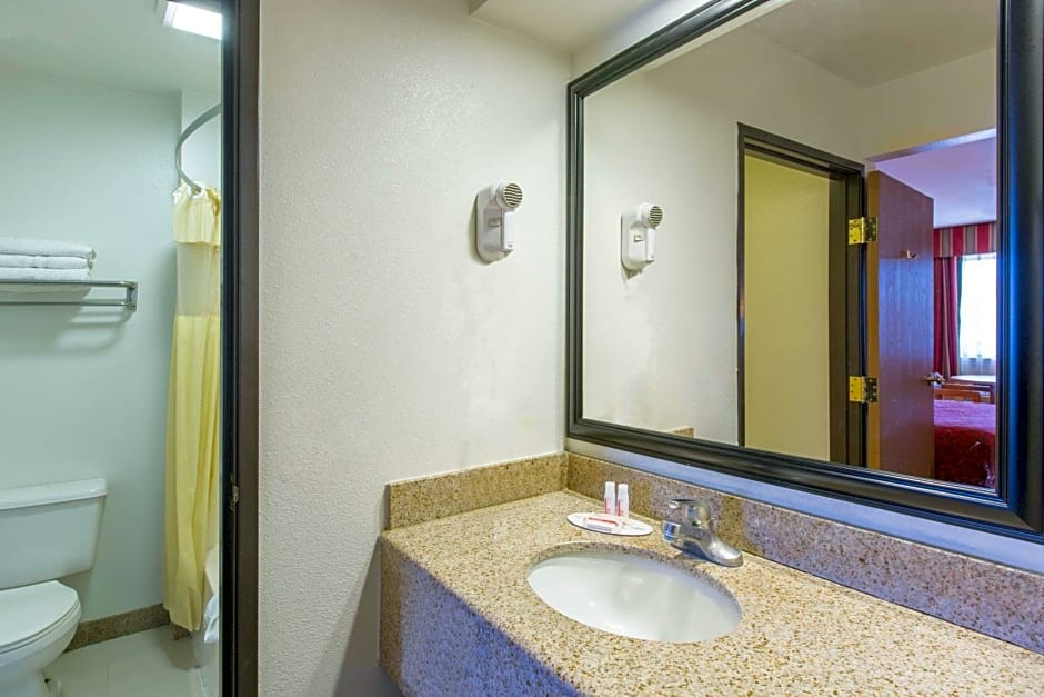 Days Inn by Wyndham Tucson Airport