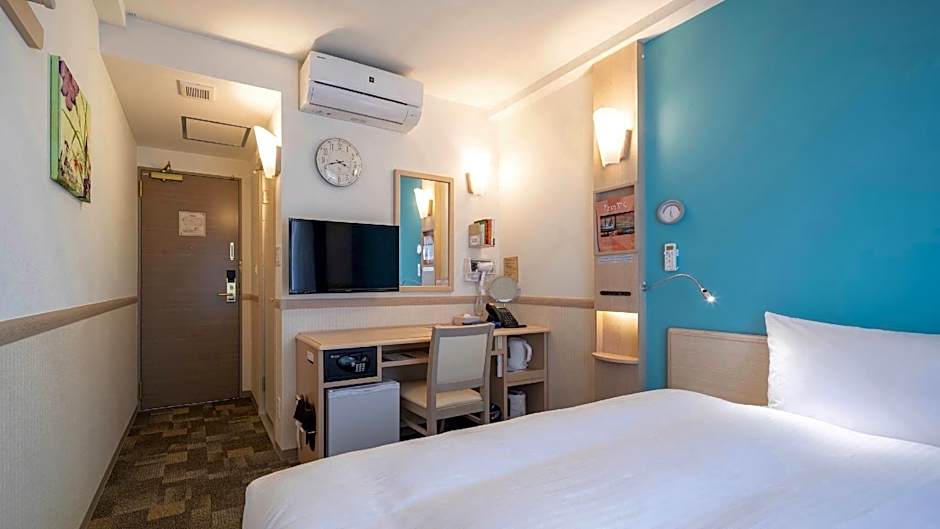 Toyoko Inn Nagareyama-Otakanomori Ekimae