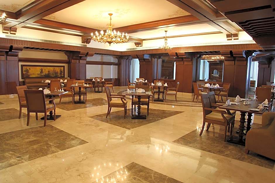 Helnan Landmark Hotel