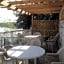 The Suwannee Gables Motel & Marina