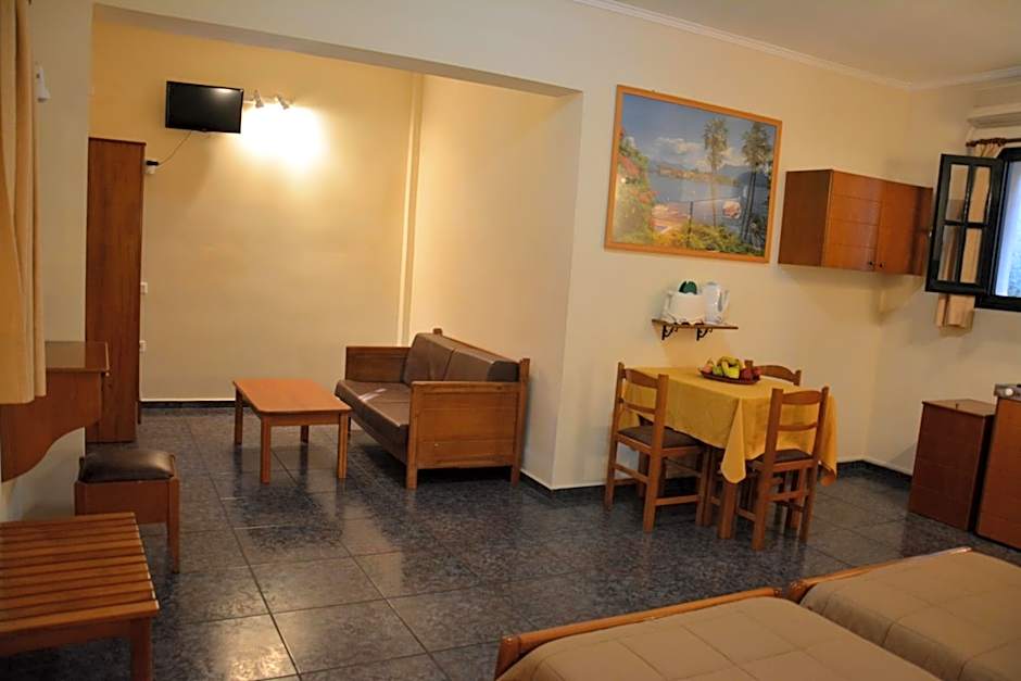 Aristotelis Apartments