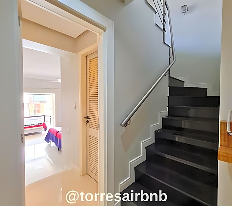 Cobertura duplex a memos de 300mts do mar | Quatro Praças