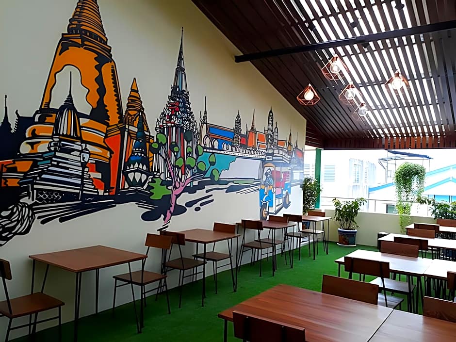 Siri Poshtel Bangkok