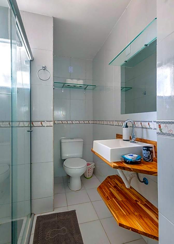 ITNC024- Apê com 4 quartos na Av. Atlântica de BC