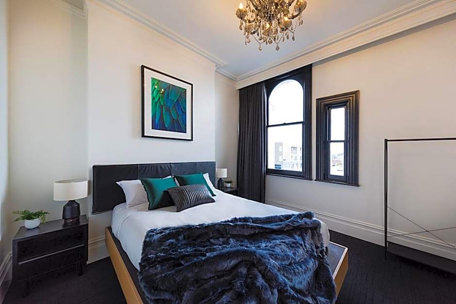 East Brunswick Hotel