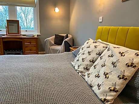 Double or Twin Room with Private Bathroom