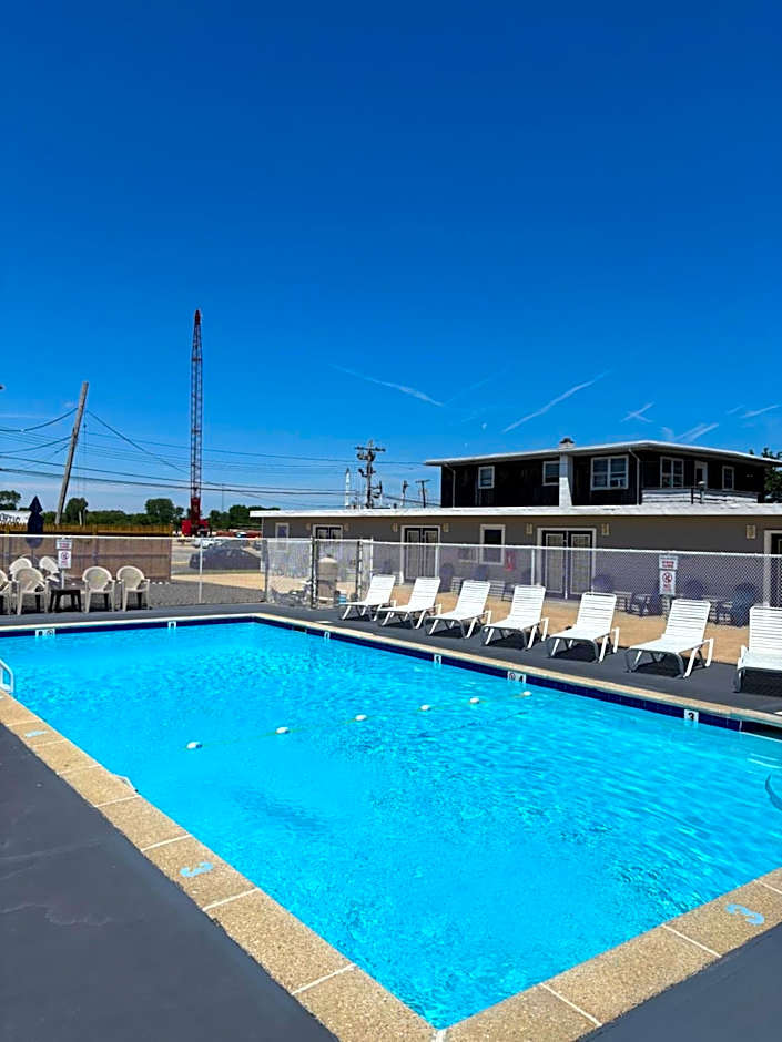 Shore Point Motel