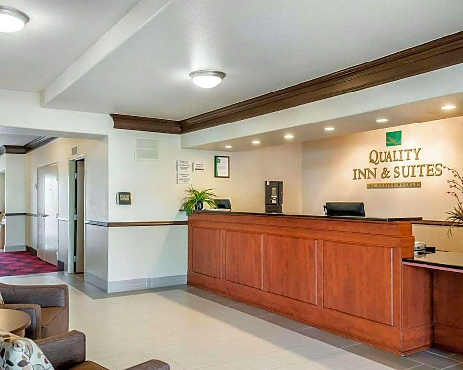 Quality Inn & Suites Albuquerque West