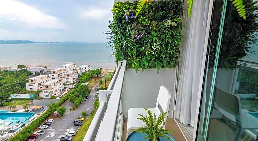Pattaya Holiday at Veranda Residence