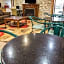 Econo Lodge Cedar Rapids South