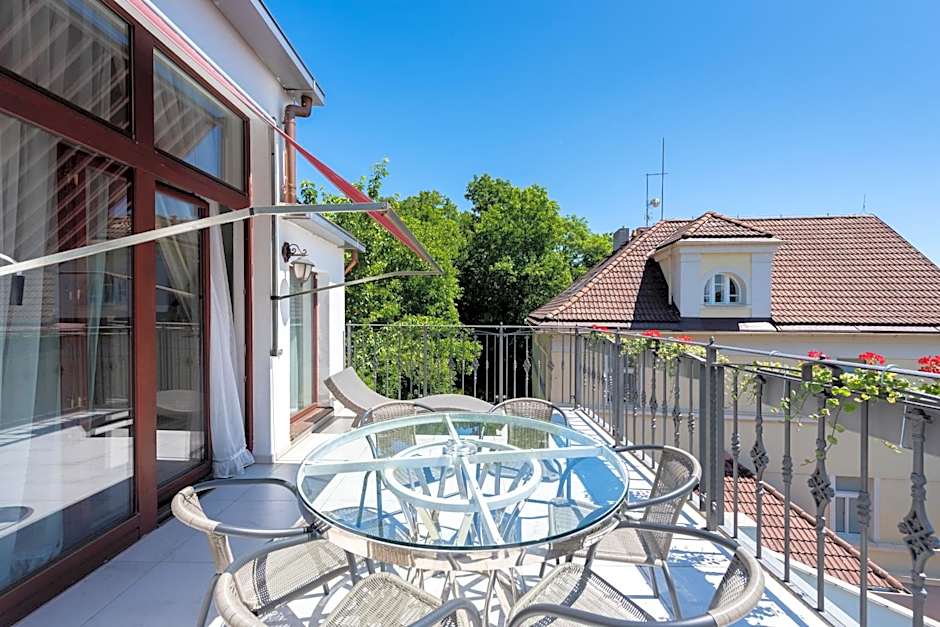 Wellness & SPA boutique Hotel pod lipkami Prague