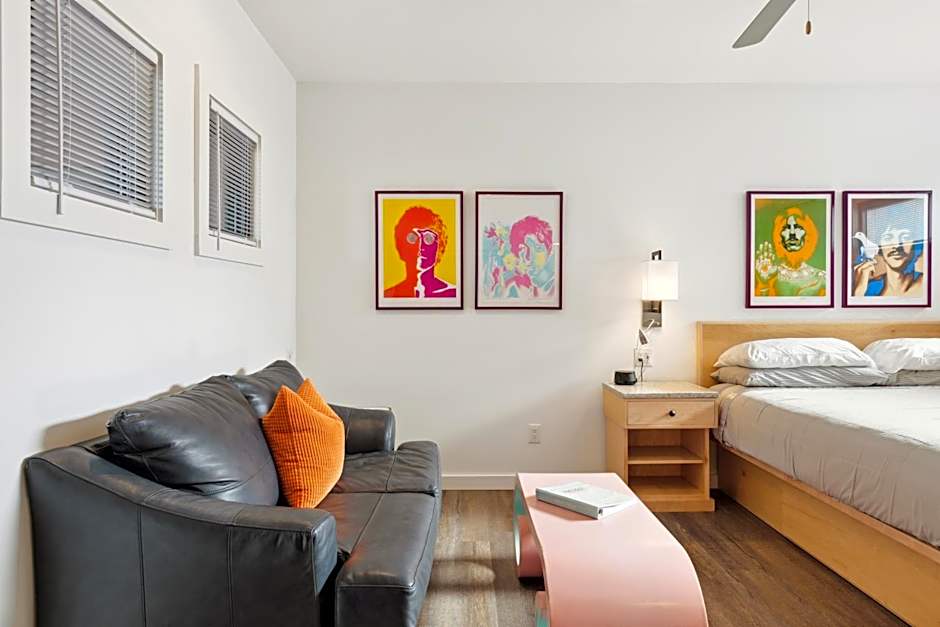 Hotel Folly with Marsh and Sunset Views